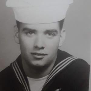 Meet your Posher, Earnest